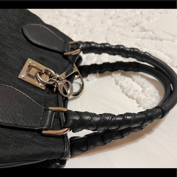 Authentic Dior lovely in great shape. - Picture 8 of 10